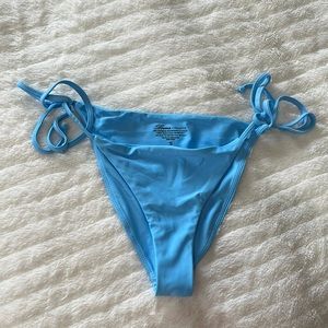 Lovers and friends size small blue tie bikini bottoms!
